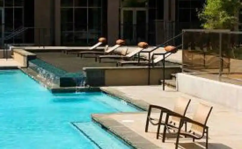 Rental by Apartment Wolf | Vibe Medical District | 2140 Medical District Dr, Dallas, TX 75235 | apartmentwolf.com