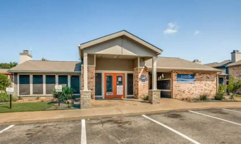 Rental by Apartment Wolf | Esencia Apartments | 238 E Oates Rd, Garland, TX 75043 | apartmentwolf.com