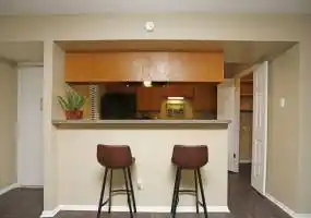 Rental by Apartment Wolf | Summerwood Cove | 9821 Summerwood Cir, Dallas, TX 75243 | apartmentwolf.com