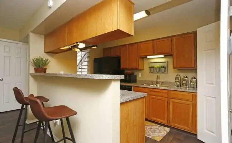 Rental by Apartment Wolf | Summerwood Cove | 9821 Summerwood Cir, Dallas, TX 75243 | apartmentwolf.com