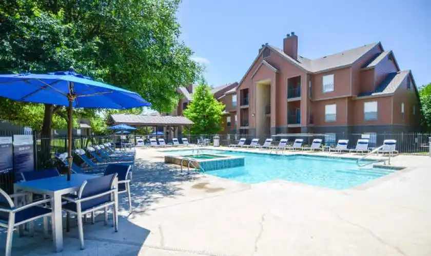 Rental by Apartment Wolf | Preserve at Westover Hills | 1530 NW Crossroads, San Antonio, TX 78251 | apartmentwolf.com