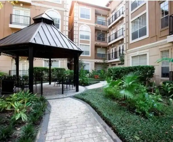 Rental by Apartment Wolf | Deerwood Apartments | 5800 Woodway Dr, Houston, TX 77057 | apartmentwolf.com