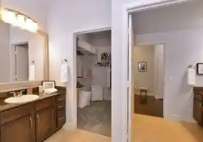 Rental by Apartment Wolf | IMT Uptown Post Oak | 1111 Post Oak Blvd, Houston, TX 77056 | apartmentwolf.com