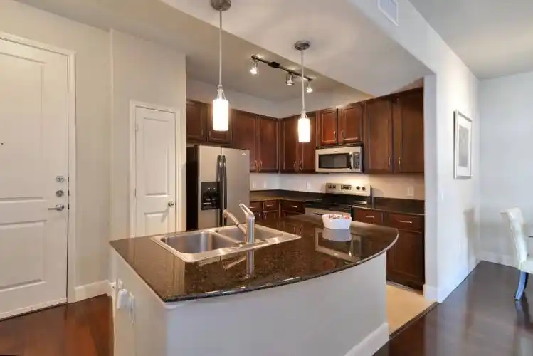 Rental by Apartment Wolf | IMT Uptown Post Oak | 1111 Post Oak Blvd, Houston, TX 77056 | apartmentwolf.com