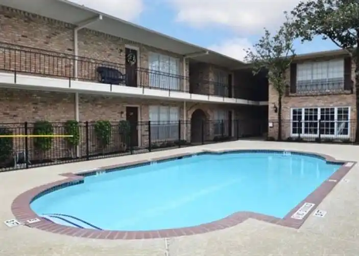 Rental by Apartment Wolf | Villages at Meyerland | 8900 Chimney Rock Rd, Houston, TX 77096 | apartmentwolf.com