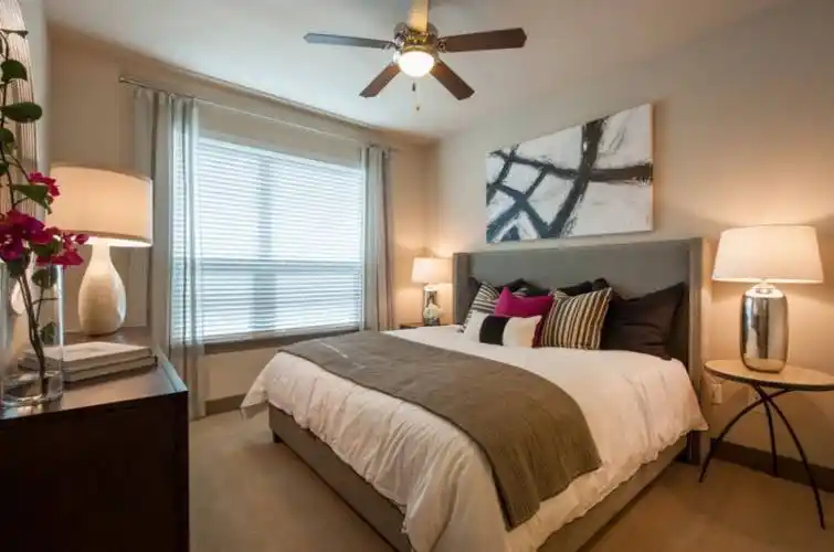 Rental by Apartment Wolf | Pearl CityCentre | 10402 Town & Country Way, Houston, TX 77024 | apartmentwolf.com