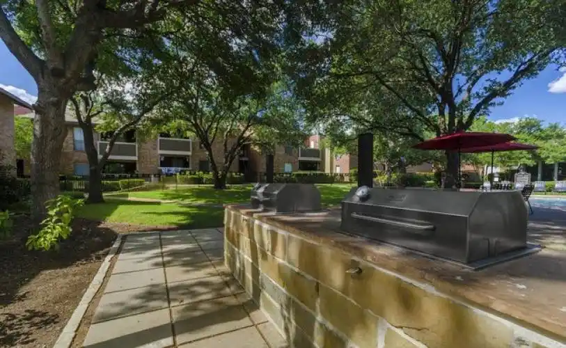 Rental by Apartment Wolf | Southern Oaks | 5500 S Hulen St, Fort Worth, TX 76132 | apartmentwolf.com