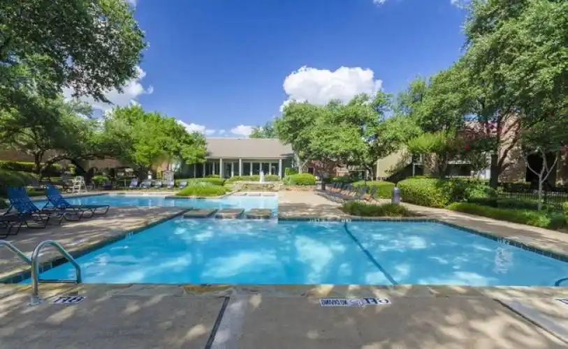 Rental by Apartment Wolf | Southern Oaks | 5500 S Hulen St, Fort Worth, TX 76132 | apartmentwolf.com