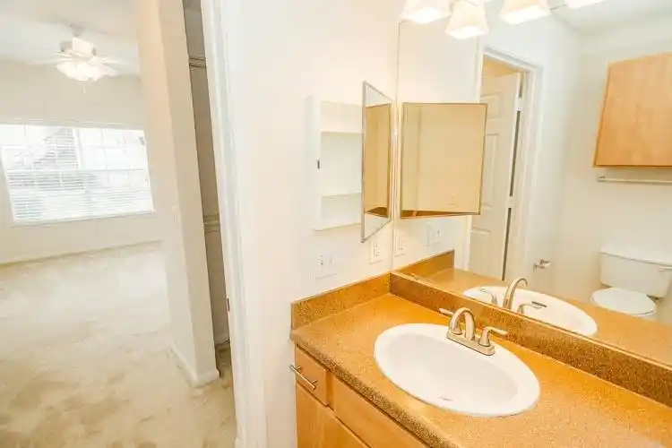 Rental by Apartment Wolf | The Reserve On Willow Lake Apartments | 4101 S Hulen St, Fort Worth, TX 76109 | apartmentwolf.com