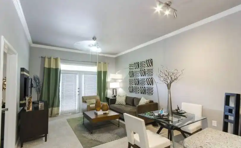 Rental by Apartment Wolf | Cortland Addison Circle | 15777 Quorum Dr, Addison, TX 75001 | apartmentwolf.com