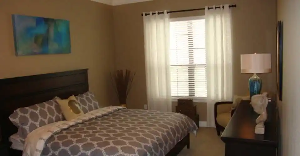 Rental by Apartment Wolf | State Thomas Ravello | 2610 Allen St, Dallas, TX 75204 | apartmentwolf.com