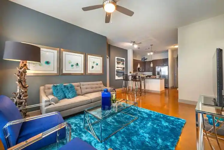 Rental by Apartment Wolf | The Arts | 2611 Ross Ave, Dallas, TX 75201 | apartmentwolf.com