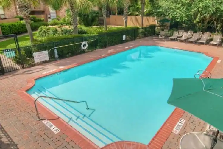 Rental by Apartment Wolf | Fox Hall Apartments | 8222 Kingsbrook Rd, Houston, TX 77024 | apartmentwolf.com