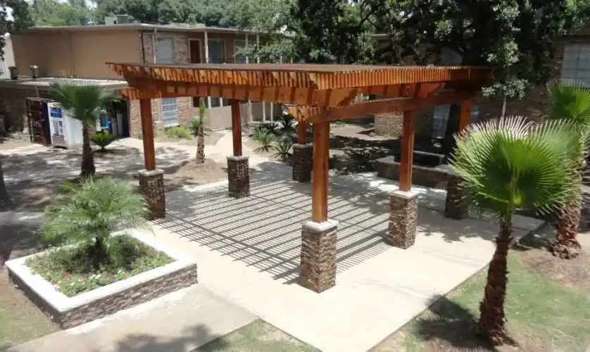 Rental by Apartment Wolf | Shenandoah Woods | 4250 W 34th St, Houston, TX 77092 | apartmentwolf.com