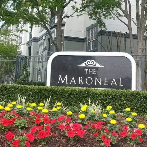 Rental by Apartment Wolf | The Maroneal | 2222 Maroneal St, Houston, TX 77030 | apartmentwolf.com