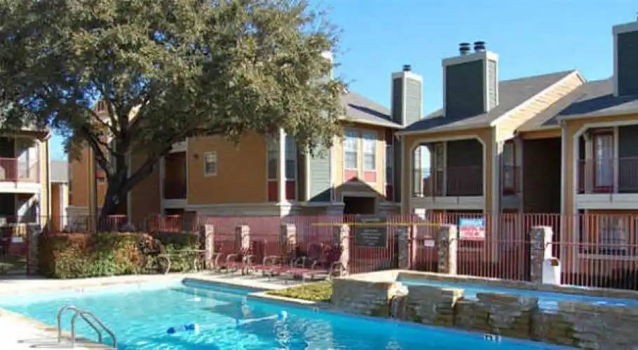 Rental by Apartment Wolf | Solaris | 1601 Royal Crest Dr, Austin, TX 78741 | apartmentwolf.com