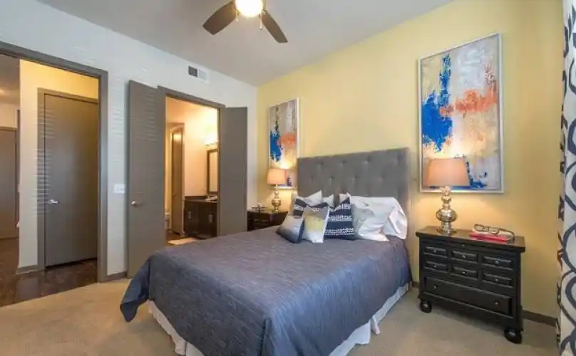 Rental by Apartment Wolf | Crest At Park Central | 7929 Churchill Way, Dallas, TX 75251 | apartmentwolf.com