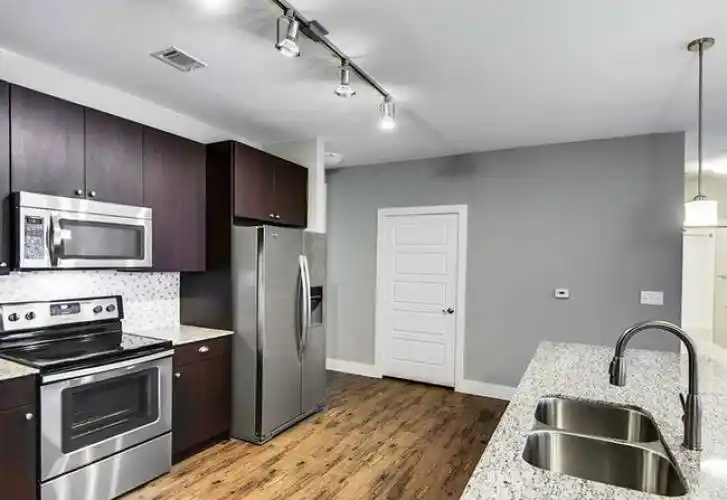 Rental by Apartment Wolf | Amli Frisco Crossing | 7255 Texas Rangers Dr, Frisco, TX 75034 | apartmentwolf.com