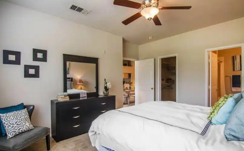 Rental by Apartment Wolf | Breckinridge Point | 4250 E Renner Rd, Richardson, TX 75082 | apartmentwolf.com