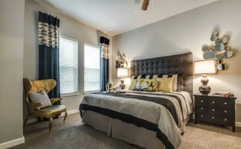 Rental by Apartment Wolf | Capitol at Stonebriar | 9600 Gaylord Pky, Frisco, TX 75034 | apartmentwolf.com