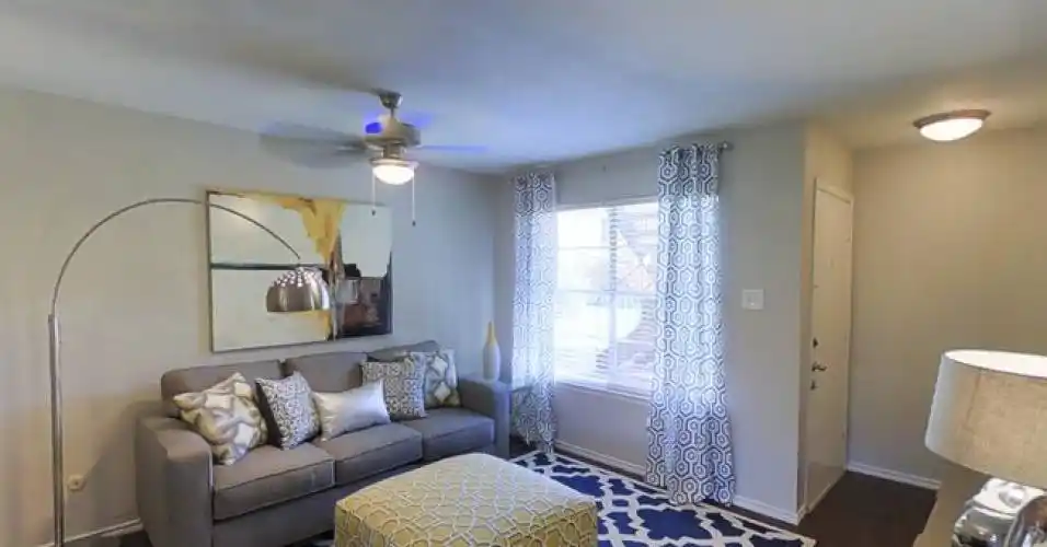 Rental by Apartment Wolf | Trinity Oaks | 5608 Royal Ln, Benbrook, TX 76109 | apartmentwolf.com