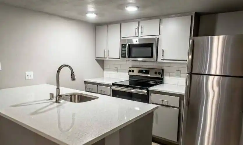 Rental by Apartment Wolf | Preston Peak | 4114 Medical Dr, San Antonio, TX 78229 | apartmentwolf.com