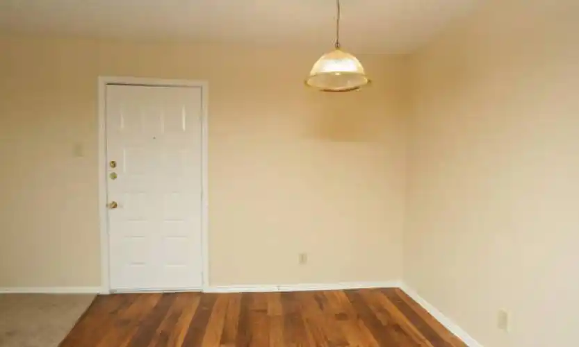 Rental by Apartment Wolf | Bridgeport | 5440 N Jim Miller Rd, Dallas, TX 75227 | apartmentwolf.com