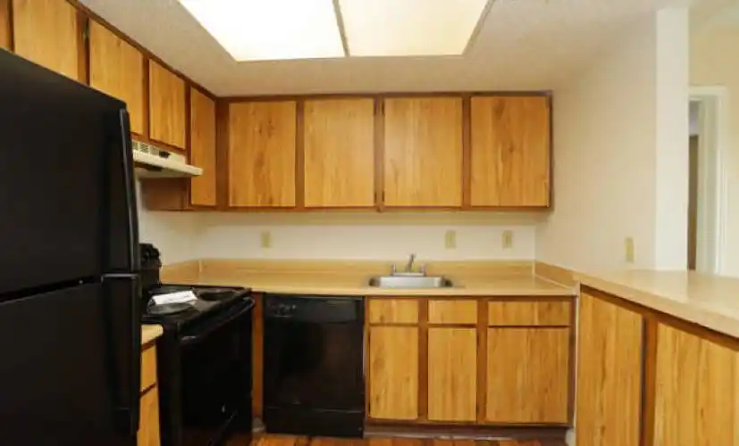 Rental by Apartment Wolf | Bridgeport | 5440 N Jim Miller Rd, Dallas, TX 75227 | apartmentwolf.com