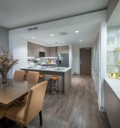 Rental by Apartment Wolf | Hanover BLVD Place | 1780 S Post Oak Ln, Houston, TX 77056 | apartmentwolf.com