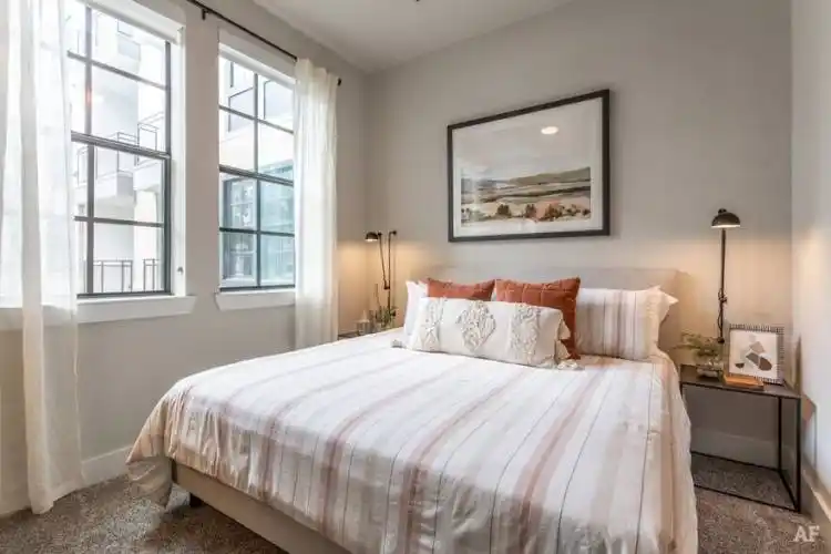 Rental by Apartment Wolf | Broadstone Sawyer Yards | 1215 Sawyer St, Houston, TX 77007 | apartmentwolf.com