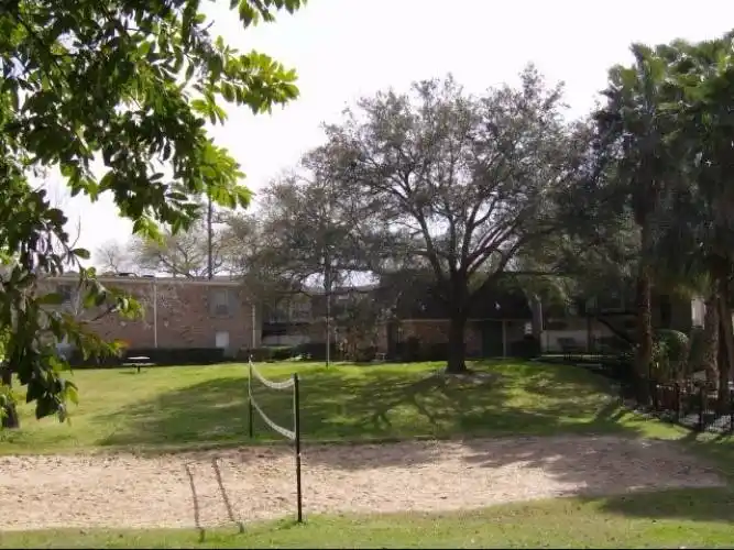 Rental by Apartment Wolf | Village at Piney Point | 2601 Lazy Hollow Dr, Houston, TX 77063 | apartmentwolf.com