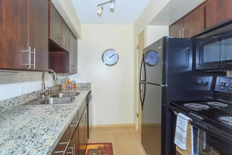 Rental by Apartment Wolf | Residence at Garden Oaks | 500 W Crosstimbers St, Houston, TX 77018 | apartmentwolf.com