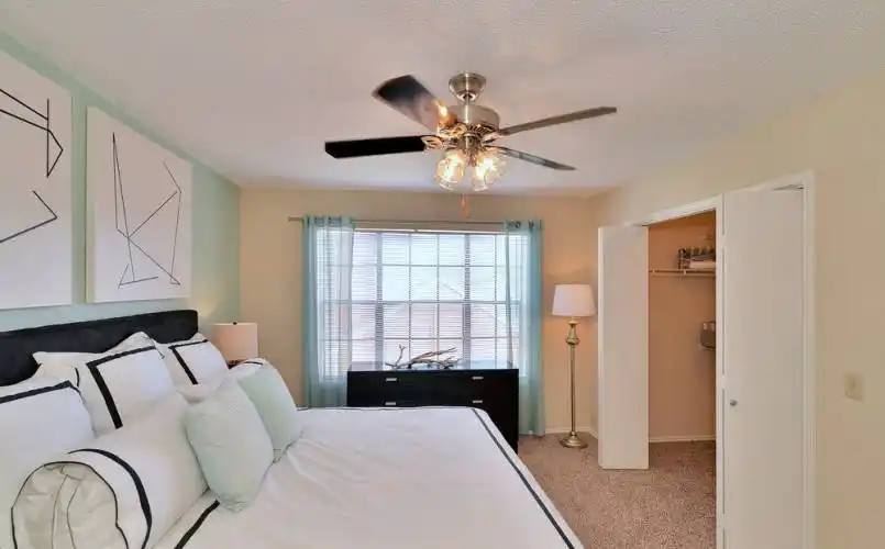 Rental by Apartment Wolf | The Tallows | 1602 E Frankfort Rd, Carrollton, TX 75007 | apartmentwolf.com