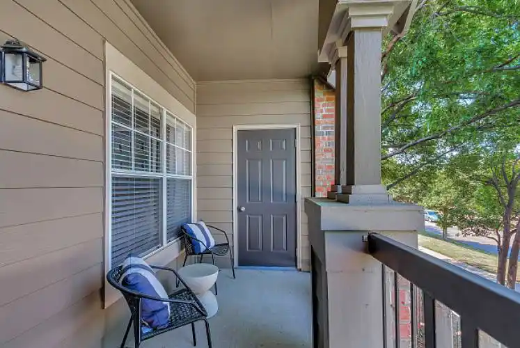 Rental by Apartment Wolf | Waterford Court Apartments | 14700 Marsh Ln, Addison, TX 75001 | apartmentwolf.com