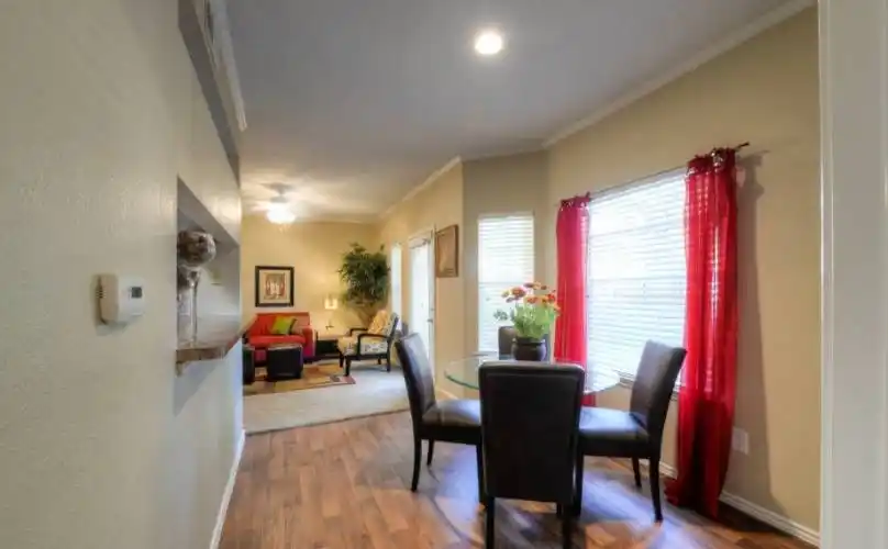 Rental by Apartment Wolf | Camden Cimarron | 101 Cimarron Trl, Irving, TX 75063 | apartmentwolf.com