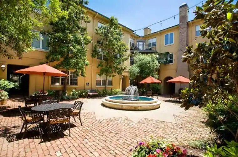 Rental by Apartment Wolf | Post Uptown Village | 2121 Routh St, Dallas, TX 75201 | apartmentwolf.com