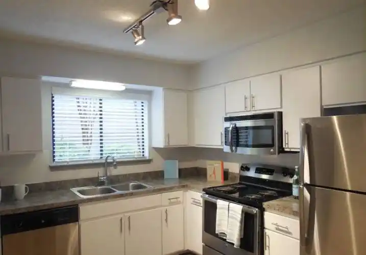 Rental by Apartment Wolf | Adair Off Addison | 15935 Bent Tree, Dallas, TX 75248 | apartmentwolf.com