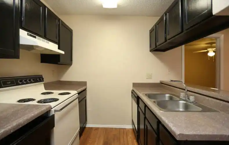 Rental by Apartment Wolf | Heather Ridge Apartments | 4030 Esters Rd, Irving, TX 75038 | apartmentwolf.com