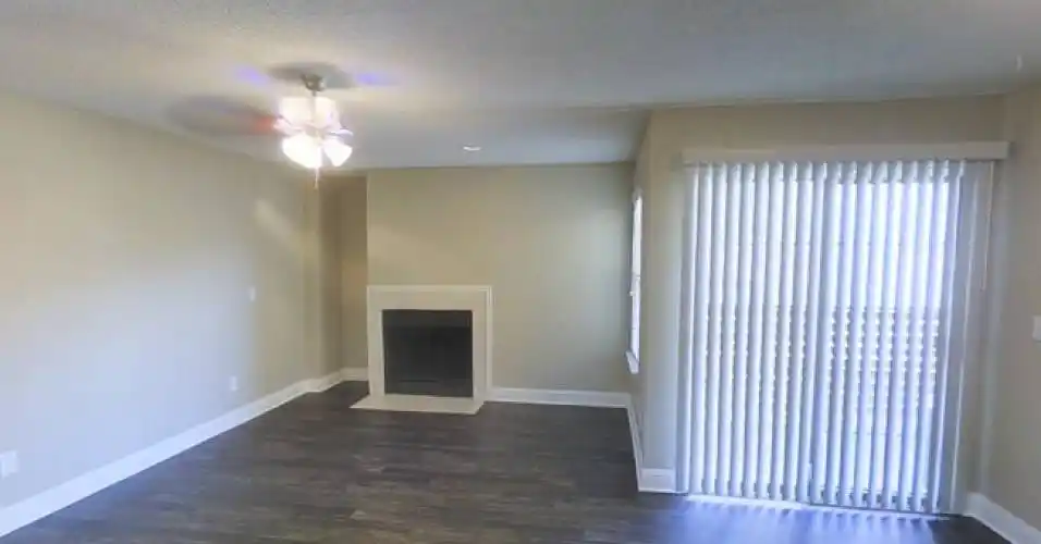 Rental by Apartment Wolf | Cameron Creek | 5209 Bryant Irvin Rd, Fort Worth, TX 76132 | apartmentwolf.com