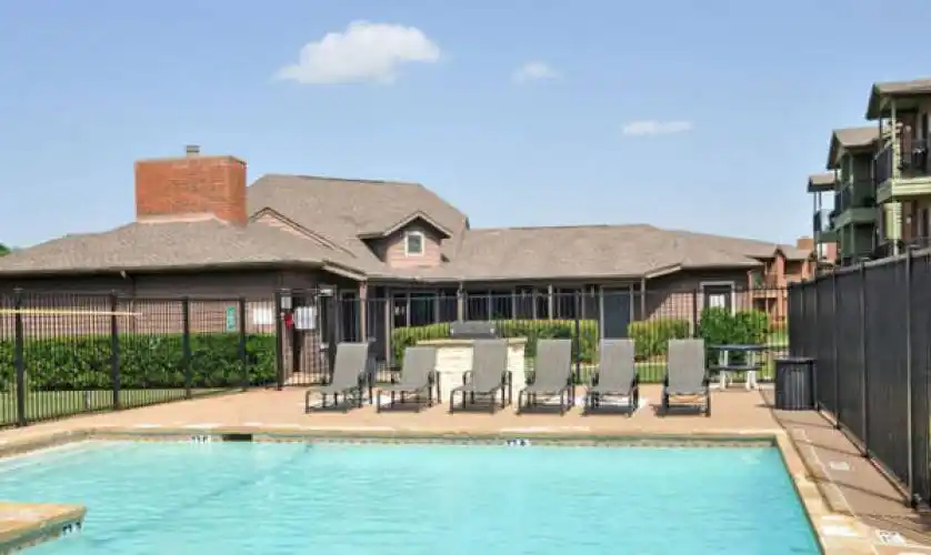 Rental by Apartment Wolf | Dakota Ridge | 6776 W Creek Dr, Fort Worth, TX 76133 | apartmentwolf.com