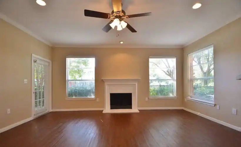 Rental by Apartment Wolf | Brooks on Preston | 7200 Preston Rd, Plano, TX 75024 | apartmentwolf.com