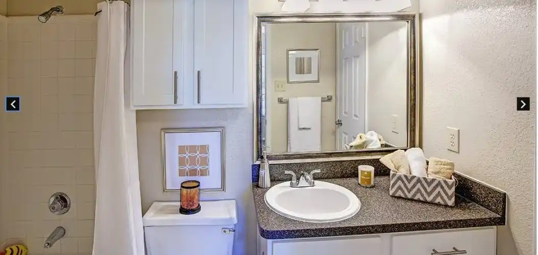 Rental by Apartment Wolf | La Costa | 6100 Ohio Dr, Plano, TX 75024 | apartmentwolf.com