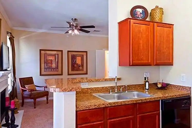 Rental by Apartment Wolf | Somerset at Spring Creek | 3801 W Spring Creek Pky, Plano, TX 75023 | apartmentwolf.com