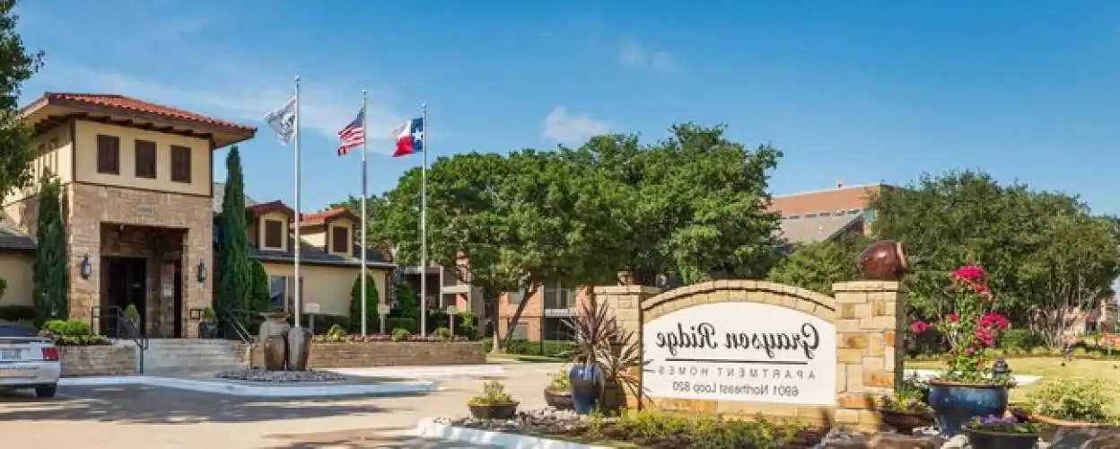 Rental by Apartment Wolf | Grayson Ridge Apartment Homes | 6901 NE Loop 820, North Richland Hills, TX 76180 | apartmentwolf.com