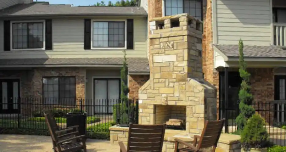 Rental by Apartment Wolf | Avalon Villas | 4447 Rainier St, Irving, TX 75062 | apartmentwolf.com