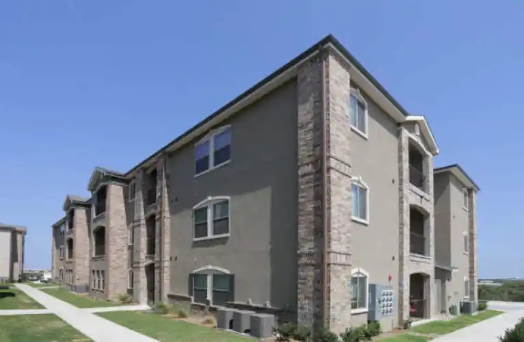 Rental by Apartment Wolf | Gold Creek Apartments | 704 Dale Ln, White Settlement, TX 76108 | apartmentwolf.com