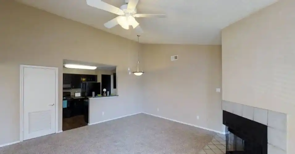 Rental by Apartment Wolf | The Willows on Rosemeade | 4300 Rosemeade Pky, Dallas, TX 75287 | apartmentwolf.com