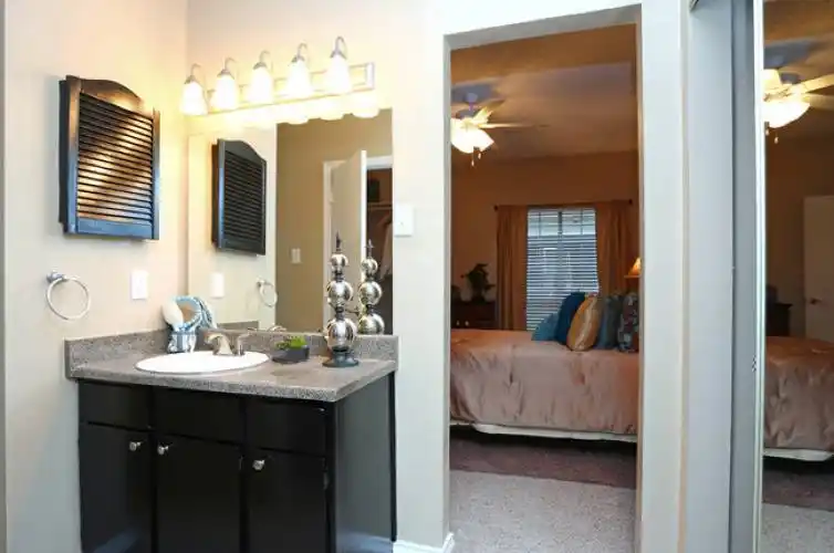 Rental by Apartment Wolf | The Willows on Rosemeade | 4300 Rosemeade Pky, Dallas, TX 75287 | apartmentwolf.com