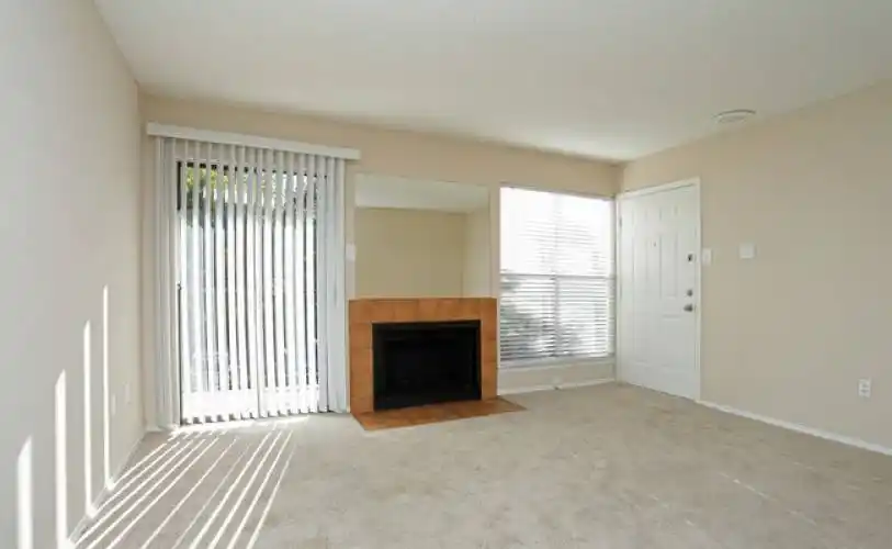 Rental by Apartment Wolf | Cedarbrook | 3750 Rosemeade Pky, Dallas, TX 75287 | apartmentwolf.com