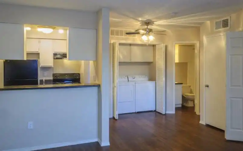 Rental by Apartment Wolf | Cedarbrook | 3750 Rosemeade Pky, Dallas, TX 75287 | apartmentwolf.com